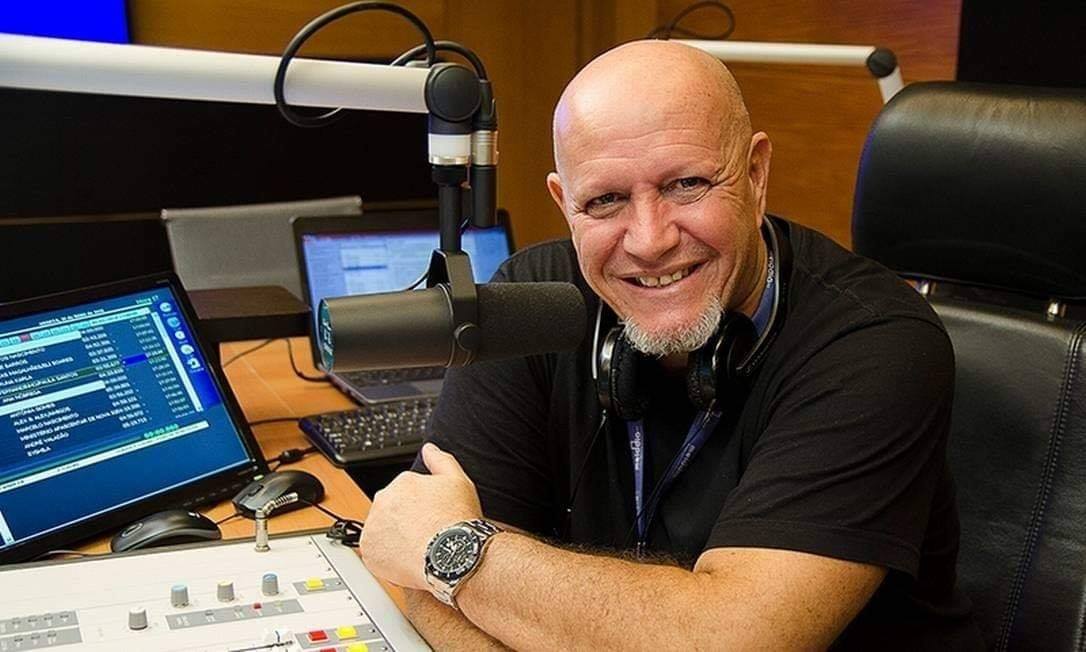 LOCUTOR DA RÁDIO MELODIA É BALEADO EM ASSALTO NO RJ