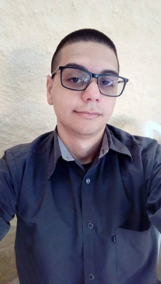 JOVEM MORRE EM ACIDENTE DE CARRO NO RJ NO DIA DO ANIVERSÁRIO DA MÃE