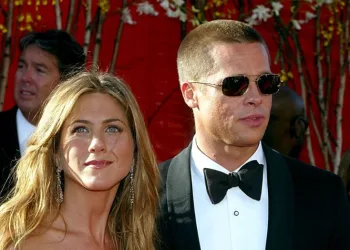 Brad Pitt presenteia Jennifer Aniston com mansão de R$ 310 milhões em aniversário
