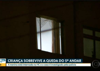 Mãe joga filha do 5º andar, põe fogo em apartamento e se joga