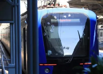 HOMEM É PRESO APÓS ASSEDIAR MULHER DENTRO DO TREM DO RAMAL SANTA CRUZ