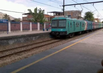 BANDIDOS FAZEM A LIMPA EM TREM DO RAMAL SANTA