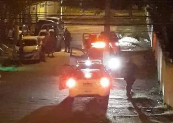 Realengo: PM salva Motorista do Uber amarrado no porta malas