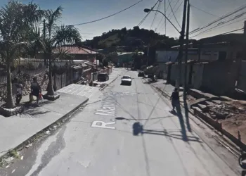 TRAGÉDIA NO DIA DAS MÃES!! HOMEM É MORTO E QUATRO FICARAM FERIDOS EM BAR NO RJ