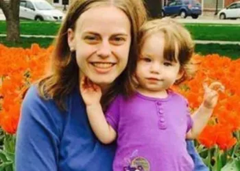‘MINHA BEBÊ MORREU POR CAUSA DE UM ERRO COMUM DA CRECHE’, ALERTA MÃE