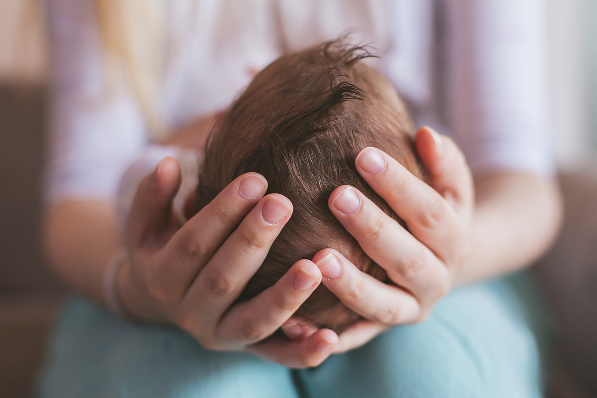 Mulher posta desabafo e viraliza nas redes sociais: “Estou dando adeus à mãe que eu achei que seria”