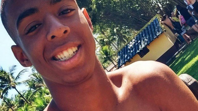 PM mata estudante com tiro nas costas em comunidade