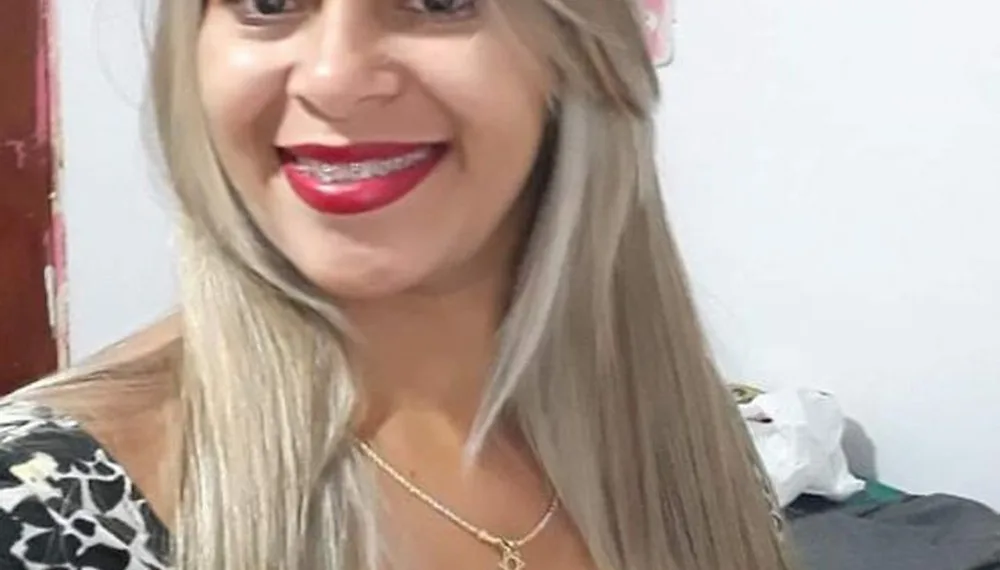 Empresária de 25 anos é morta com dois tiros ; ex-companheiro é suspeito