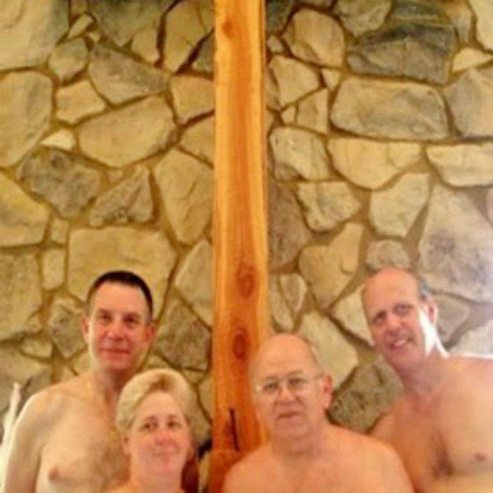 Nudismo evangélico cresce e se espalha pelo Brasil; Conheça os “naturalistas cristãos”