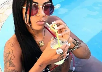 PATRICINHA DA ZONA OESTE  QUE GOSTAVA DE OSTENTAR NAS REDES SOCIAIS É PRESA( FOTOS)