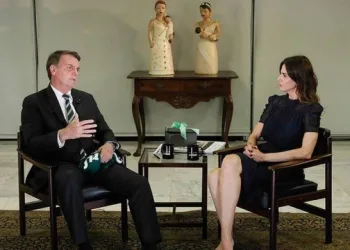 Bolsonaro defende reforma e diz que já tem votos para aprová-la no Congresso