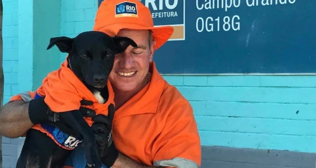 Gari e cão uniformizados fazem sucesso na limpeza nas ruas de Campo Grande