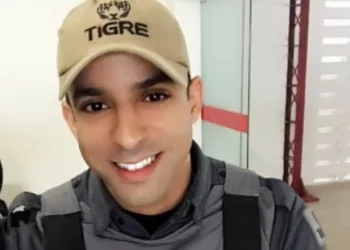 Jovem Arapiraca procura por mãe que foi embora para o Rio de Janeiro há 27 anos e nunca mais voltou