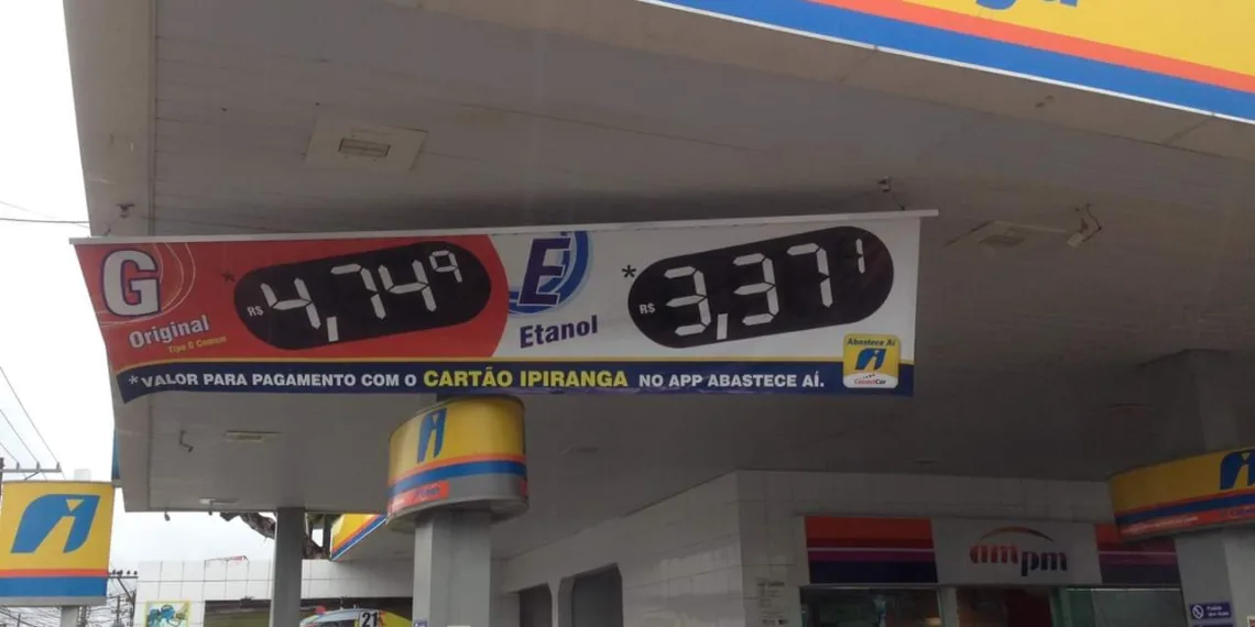 PETROBRAS VAI REDUZIR PREÇO DO DIESEL E DA GASOLINA NAS REFINARIAS A PARTIR DE SÁBADO