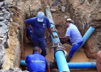 SOBRE A FALTA D’ÁGUA EM VÁRIOS BAIRROS DA ZONA OESTE