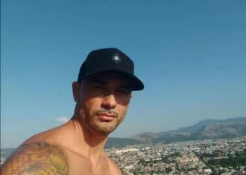 PM MATA “XERECA” EM COMUNIDADE NA ZONA OESTE