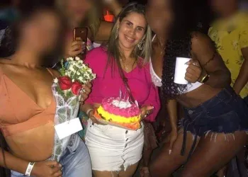 CHACINA EM BAR DO RJ DEIXA QUATRO MORTOS E ONZE FERIDOS