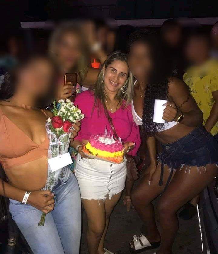 CHACINA EM BAR DO RJ DEIXA QUATRO MORTOS E ONZE FERIDOS