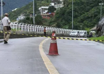 Justiça decide manter avenida Niemeyer fechada