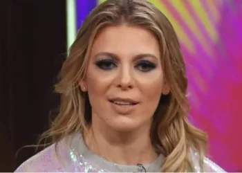 Força! Sheila Mello é internada em hospital de São Paulo