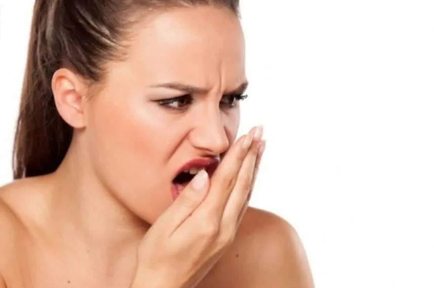 Confira cinco remédios caseiros para combater o mau hálito