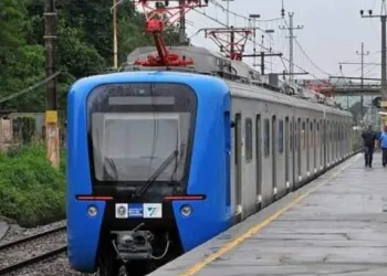 BRIGA NO VAGÃO FEMININO NO RAMAL SANTA CRUZ