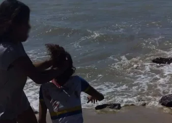 Meninas matam adolescente e postam vídeo do crime