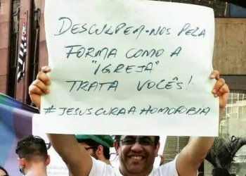 Cristãos vão à Parada LGBT de São Paulo espalhar o amor