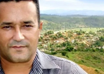 Prefeito é morto após agredir vereador com chicote