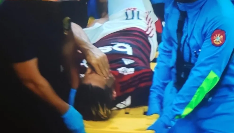Diego sofre fratura no tornozelo esquerdo e terá que operar