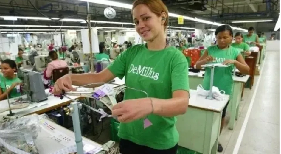 DEMILLUS VAGAS P/ AUXILIAR DE COZINHA, AUXILIAR DE PRODUÇÃO, MOTORISTA – R$ 1.309 – COM E SEM EXPERIÊNCIA – RIO DE JANEIRO