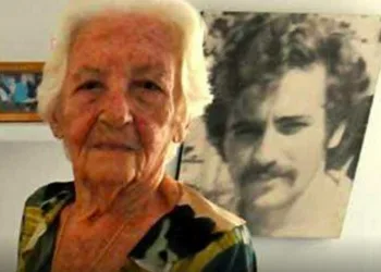 Por 45 anos, a avó de Felipe Santa Cruz andou por quartéis em busca do paradeiro do filho. Só queria enterrá-lo