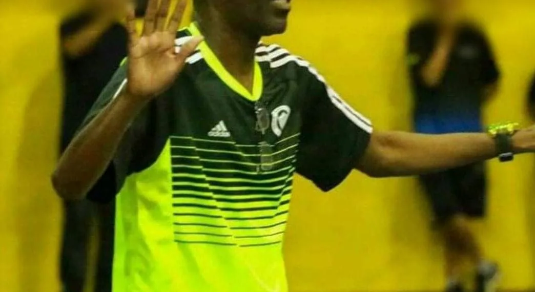 POLICIA PRENDE  PROFESSOR DE ESCOLINHA DE FUTEBOL ACUSADO DE PRATICAR ESTUPROS CONTRA CRIANÇAS NA ZONA OESTE