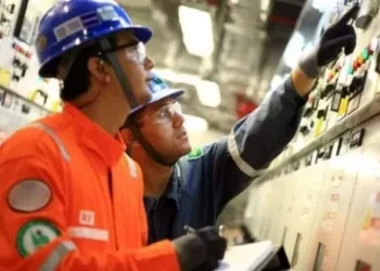 Eletricista, Mecânico – R$ 3.478,00 – Vivência na manutenção de maquinário industrial, ser pontual – Rio de Janeiro
