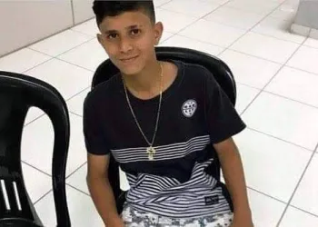 GAROTO CORTADO POR LINHA DE PIPA VAI TER A PERNA AMPUTADA
