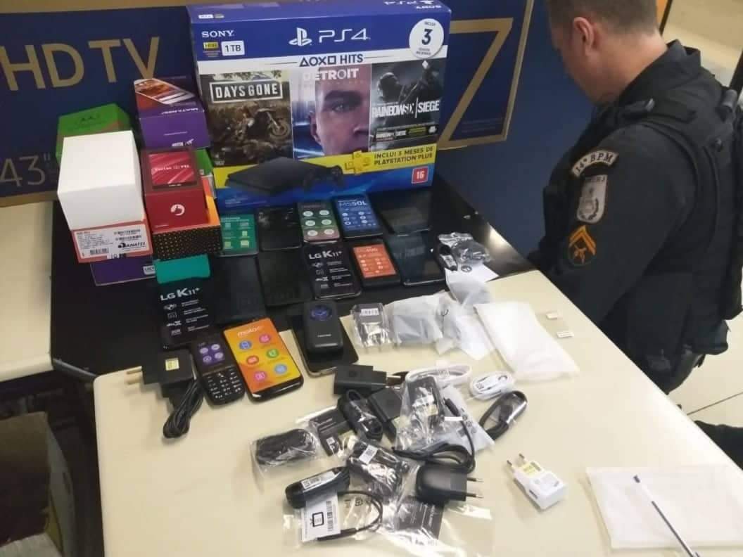 Criminosos são presos após roubarem Lojas Americanas em Realengo