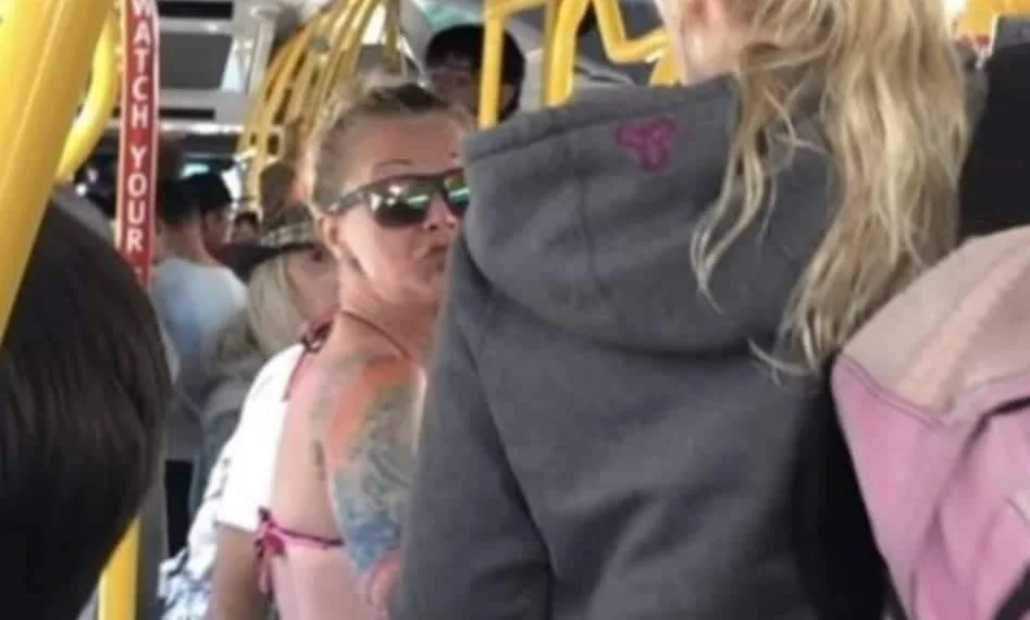 No Canadá, jovem brasileira é agredida por falar português em ônibus