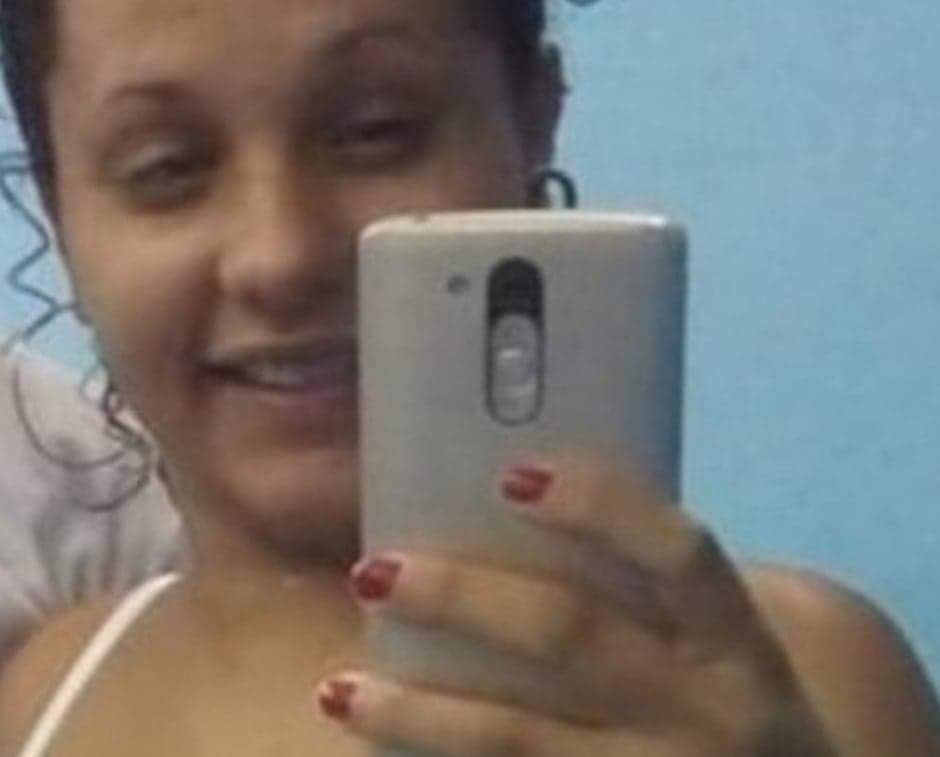 Adolescente grávida de 7 meses é morta no RJ  com tiros na barriga