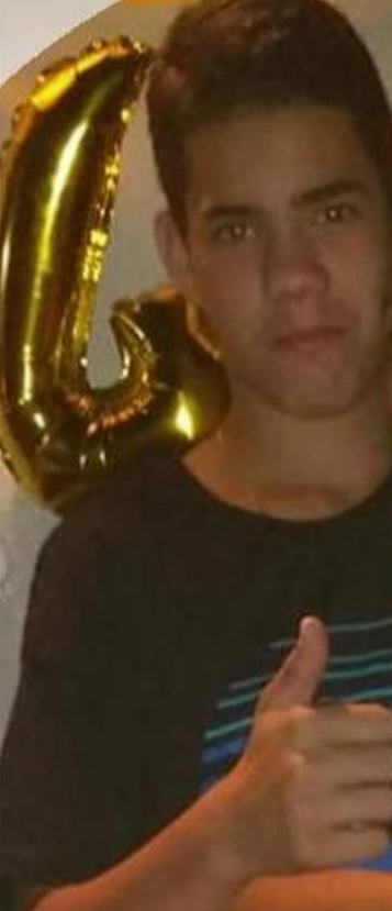 ADOLESCENTE DESAPARECIDO!! FAMILIA PEDE AJUDA