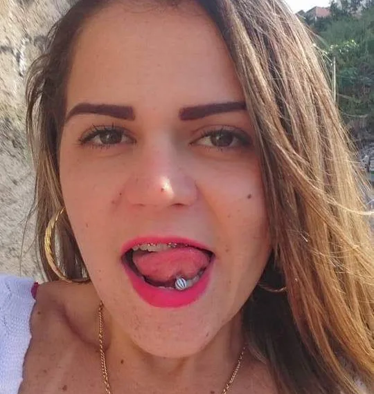 SUSPEITA DE PARTICIPAR DA MORTE DA CRIANÇA DE 6 ANOS NO RJ ESTÁ FORAGIDA