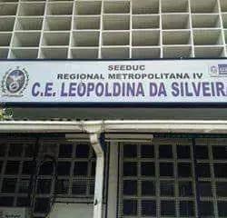 TIROTEIO DENTRO DE ESCOLA NA ZONA OESTE