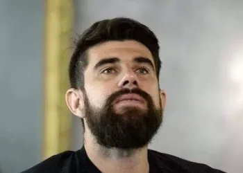 LINDA HISTÓRIA DE SUPERAÇÃO DO GOLEIRO DO VASCO