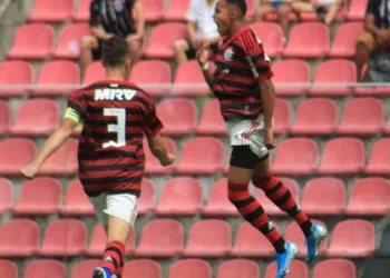 MENGÃO É CAMPEÃO BRASILEIRO SUB-17