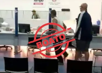 BOATO!! VÍDEO DE HOMEM TACANDO FOGO EM POUPA TEMPO NÃO É EM BANGU
