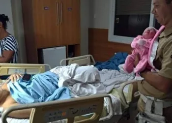 GRÁVIDA DA A LUZ DURANTE O SEQUESTRO
