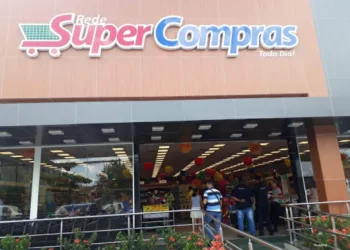 DENÚNCIA!! SUPERMERCADO EM CAMPO GRANDE ACUSA CLIENTE DE ROUBO!! LEIA…