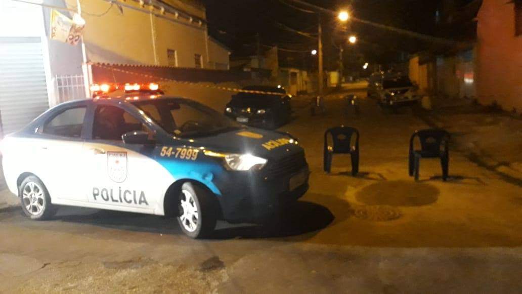 PM É MORTO APÓS DISCUSSÃO ENTRE POLICIAIS EM BAR NA ZONA OESTE ( FOTOS)