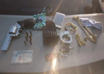 FALSO POLICIAL PRESO NA ZONA OESTE!! CONHECE?