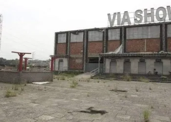 E A WEST SHOW? SERÁ QUE VOLTA? VIA SHOW VAI VOLTAR!!