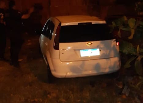 CORPO ENCONTRADO EM CARRO NA ZONA OESTE